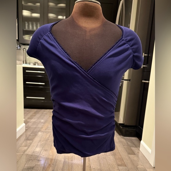 Victoria Secret Wrap Look Cap Sleeve Top Size Large - Picture 1 of 2